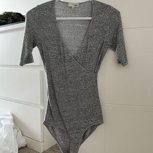 Aritzia Wilfred Free Bodysuit